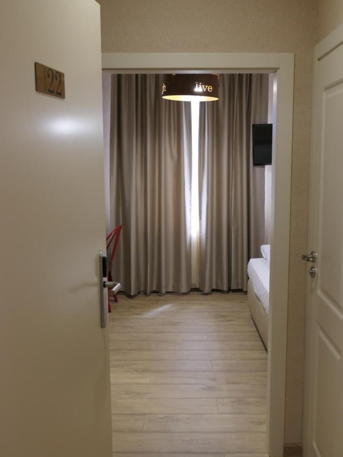 Hotel MEDITERRANEO Ybbs an der Donau Buitenkant foto